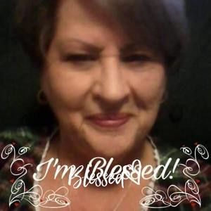 Meet your Posher, Lois